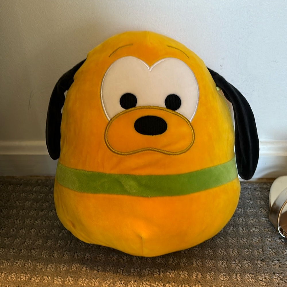 10” Disney Pluto Squishmallow